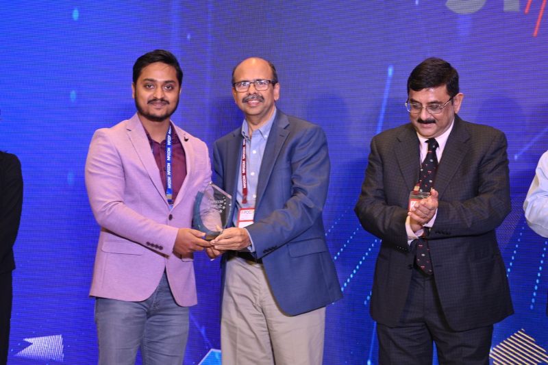 Hornet receiving the ABP INFOCOM 2023 Best Startup Award
